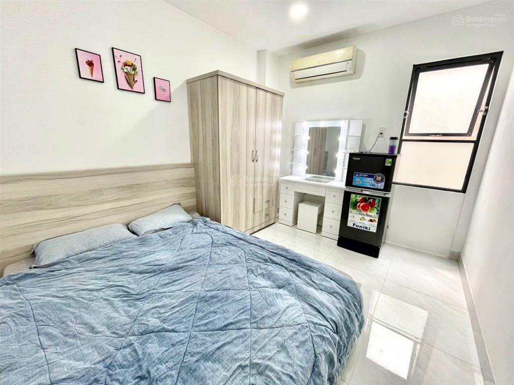 Cho thuê căn hộ 25m2 full nội thất ngay cmt8, q10. giá chỉ 4.7tr/tháng