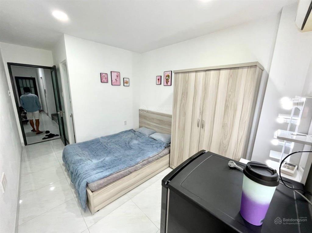 Cho thuê căn hộ 25m2 full nội thất ngay cmt8, q10. giá chỉ 4.7tr/tháng