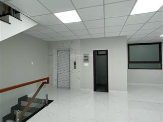 Bán tòa nhà văn phòng cao cấp mặt tiền tô hiến thành q. 10, dt 7x20m, hầm trệt 7 lầu giá 70 tỷ