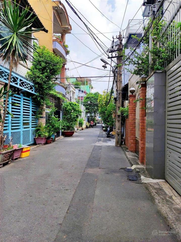 Bán gấp nhà mặt tiền nội bộ cách mạng tháng tám ngay cv lê thị riêng 4x13,5 giá 10,2 tỷ (giá tốt)