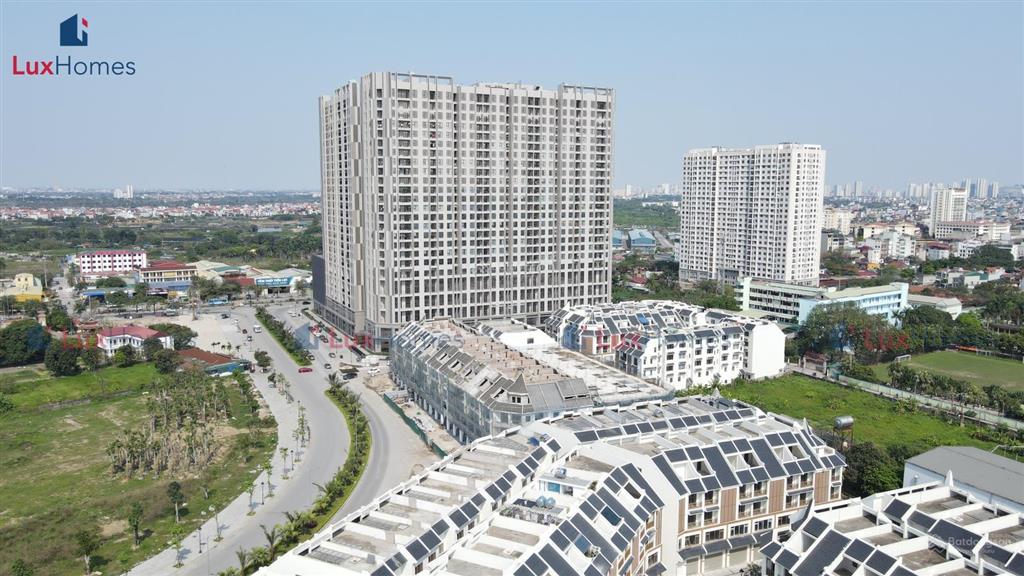 Chính chủ bán gấp căn lk45 gần ngay mặt đường vđ3.5 đối diện 12 toà chung cư và văn phòng