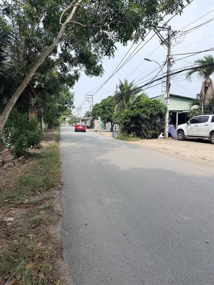 Bán kho xưởng lê minh xuân bình chánh, gần kcn, thổ cư 198m2, tổng 596,9m2, đường xe tải