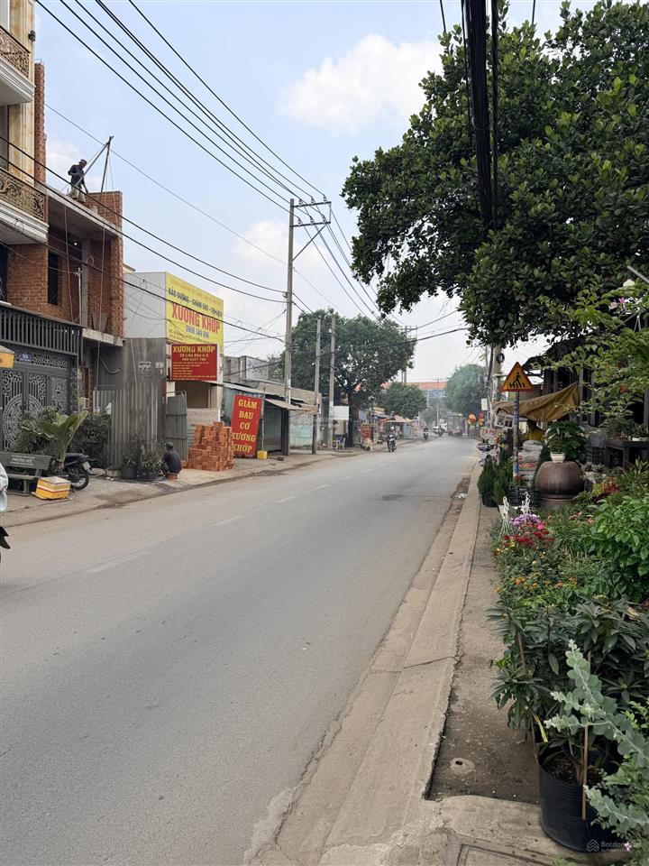 Mặt tiền liên khu 4  5 (bình hưng hòa b), 112m2 ngang 4.6m, cho thuê gần 15tr/tháng, giá 7.7 tỷ tl