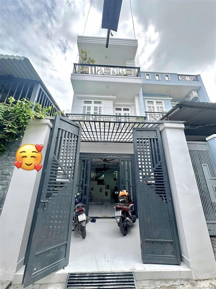 Nhà hồ văn long 69m 3 tầng xe hơi vào nhà gần kcn tân bình 300m 4km ra sân bay chỉ 5.55 tỷ