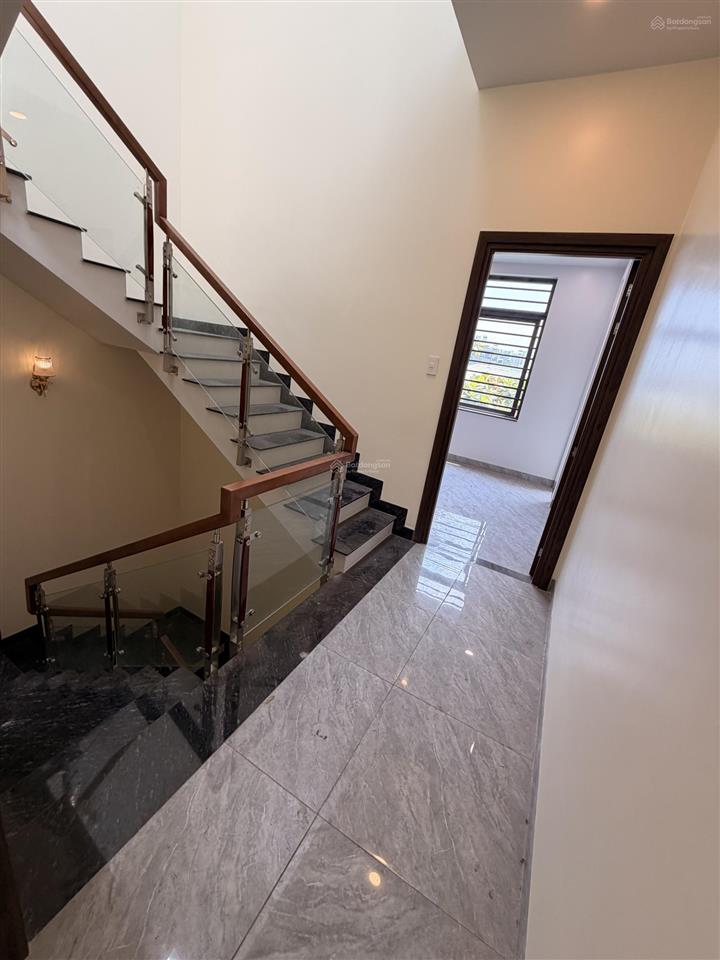 Nhà mới 4 tầng hẻm xe tải gần aeon tân phú, 55m2 ngang 5.5m, 4pn, chỉ 6.1 tỷ