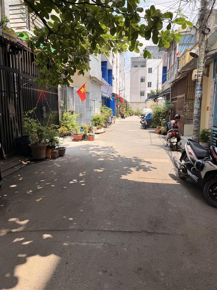 Nhà mới 4 tầng hẻm xe tải gần aeon tân phú, 55m2 ngang 5.5m, 4pn, chỉ 6.1 tỷ