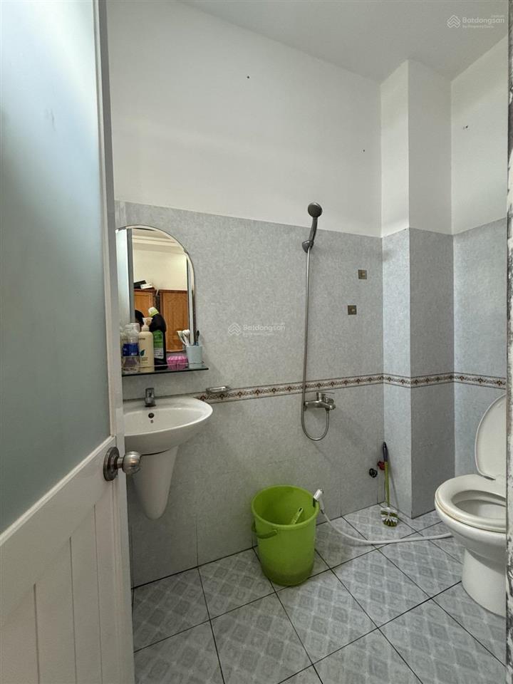 Nhà 3 tầng btct hxh 8m liên khu 4  5, 97m2, 4pn, chỉ 6.5 tỷ (giá tốt hơn khu vực ~18%)
