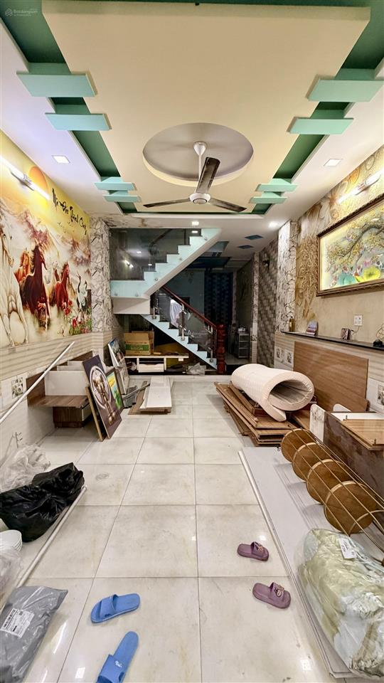 Nhà đẹp 68.5m2  4x17m hxh 6m thông 3 tầng kiên cố, kinh doanh đỉnh  full thổ cư