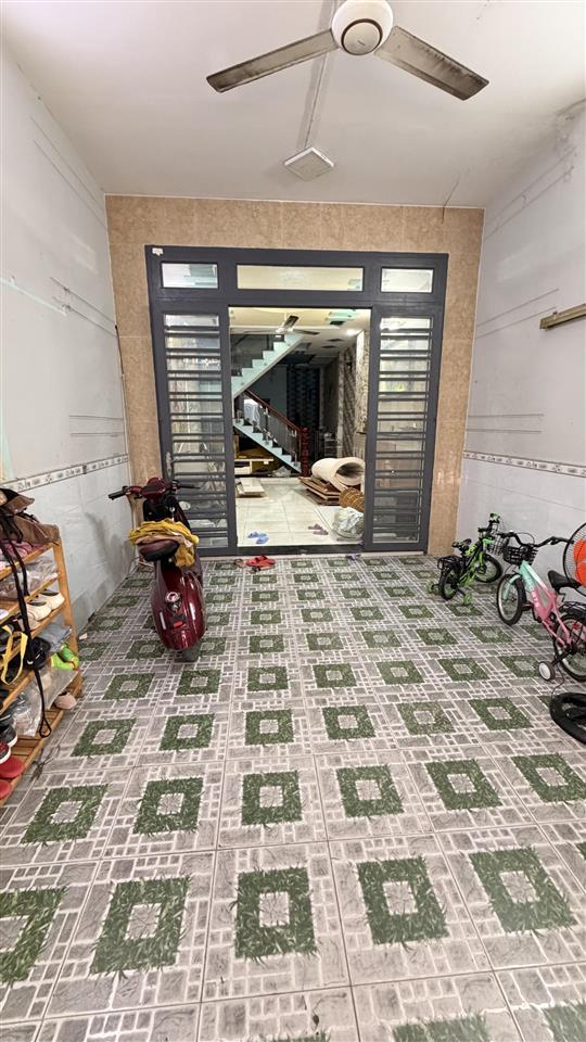 Nhà đẹp 68.5m2  4x17m hxh 6m thông 3 tầng kiên cố, kinh doanh đỉnh  full thổ cư