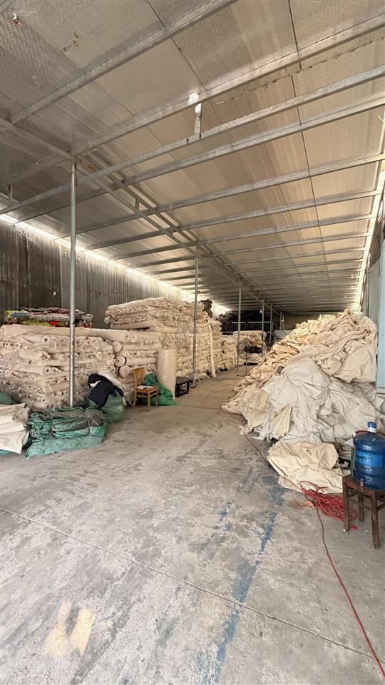 Mặt tiền tân thới nhì 2  186m2 (full thổ cư) ngang 7.5m nở hậu 8.5m dài 22m gần vin hóc môn