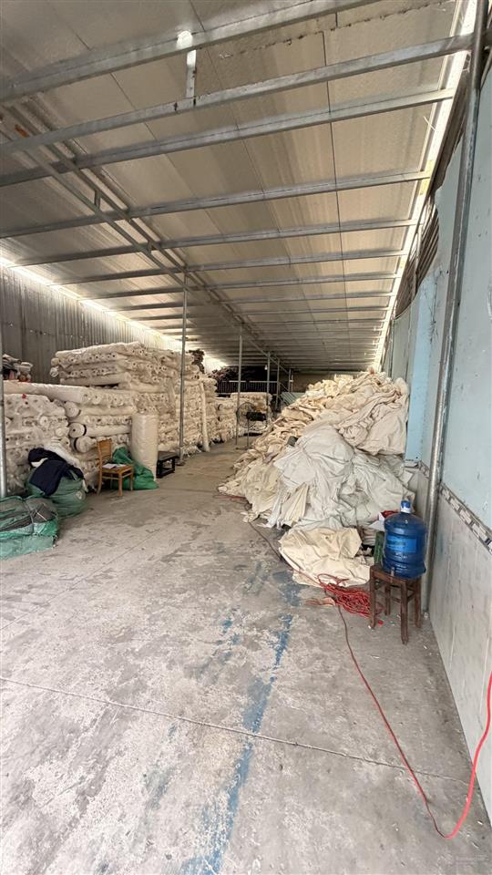 Mặt tiền tân thới nhì 2  186m2 (full thổ cư) ngang 7.5m nở hậu 8.5m dài 22m gần vin hóc môn