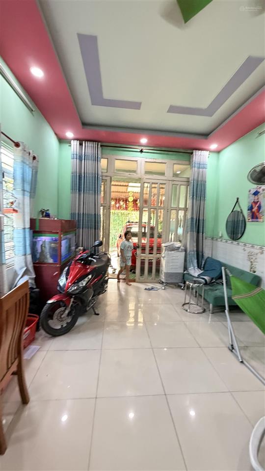 Bán nhà đúc kiên cố 176.3m2 full thổ cư đường xe tải 7m ngay ubnd vĩnh lộc b kinh doanh đỉnh
