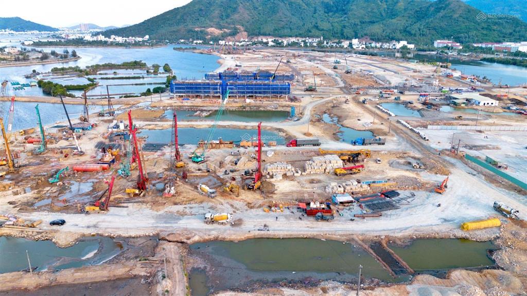 Biệt thự đơn lập 358m2 view sông cạnh công viên  chỉ hơn 36ty tại charmora city nha trang