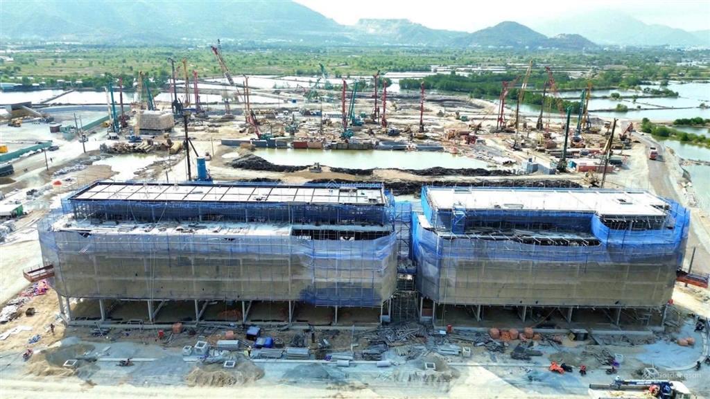 Căn nhà phố 2 mặt thoáng, trục đường lớn kdt charmora city  sun nha trang. 164m2 3 tầng chỉ 21ty1