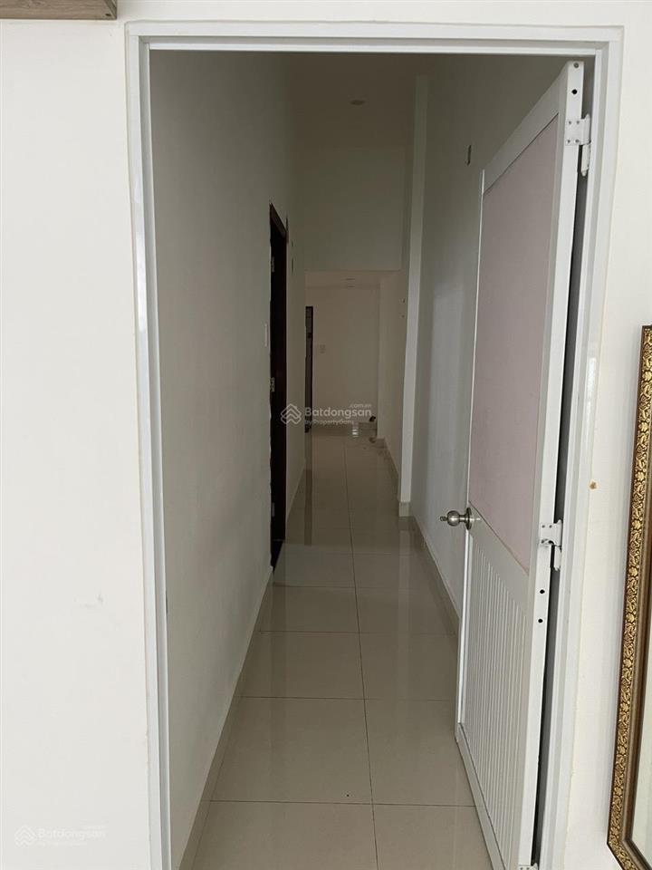 Bán nhà phố vị trí đẹp, hẻm xe hơi thông phạm văn đồng lê quang định, diện tích đẹp