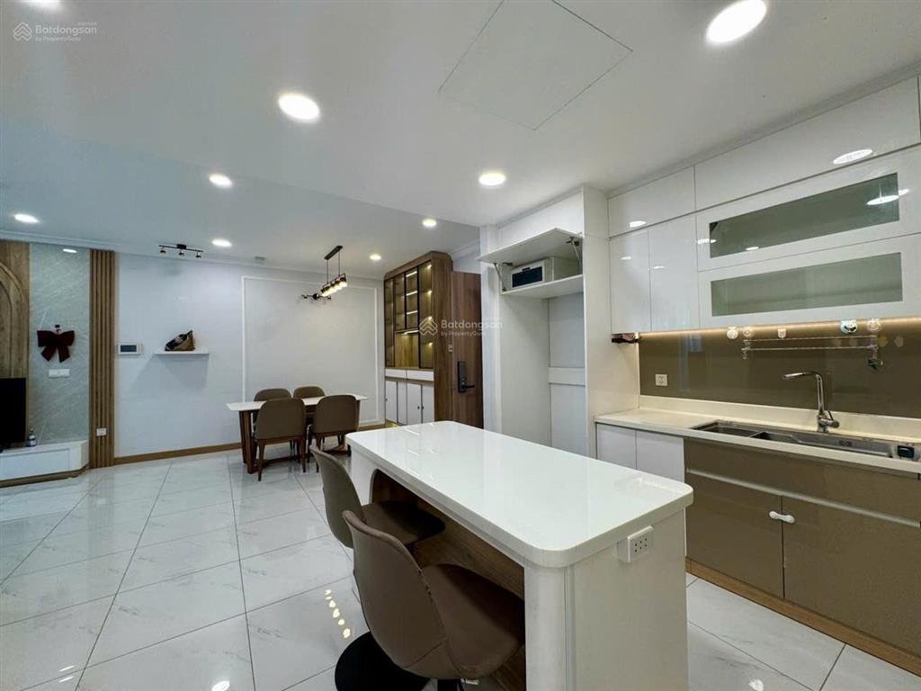 Sunwah pearl hàng chính chủ căn hộ 2pn 105m². gía 15.6 tỷ view sông thoáng mát
