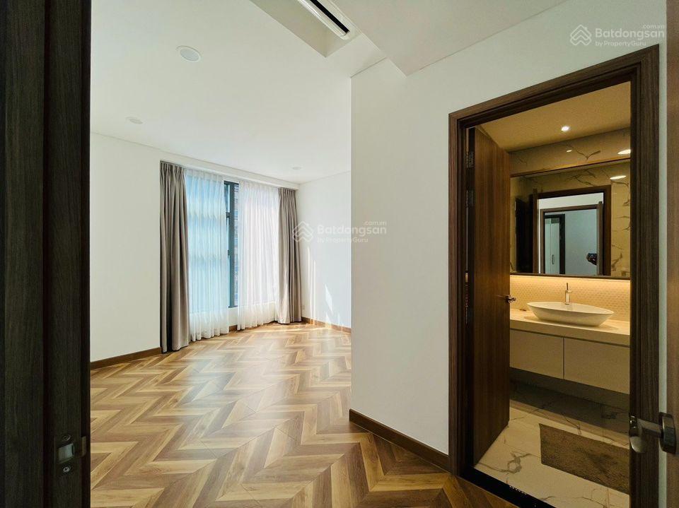 Chủ nhà thiện chí bán căn góc 3pn, sunwah pearl, 125m2/ giá 27.7 tỷ all in, ban công view q1.