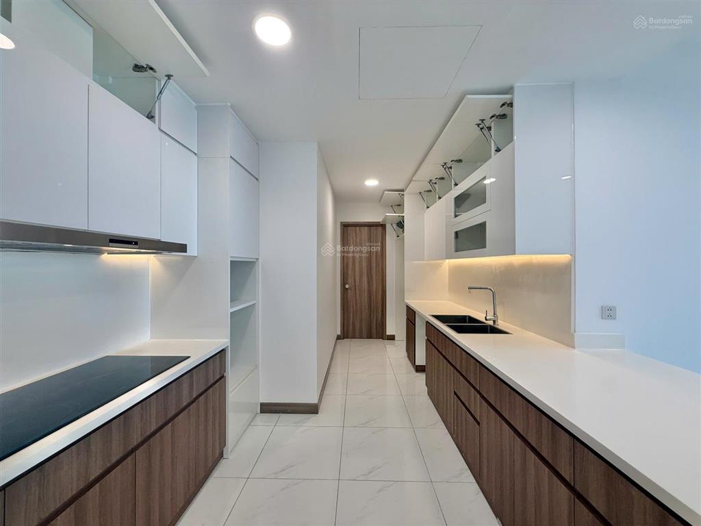 Bán căn góc 3pn/133m2, sunwah pearl, giá 21,x tỷ all in, view trực diện sông sài gòn + pháo hoa
