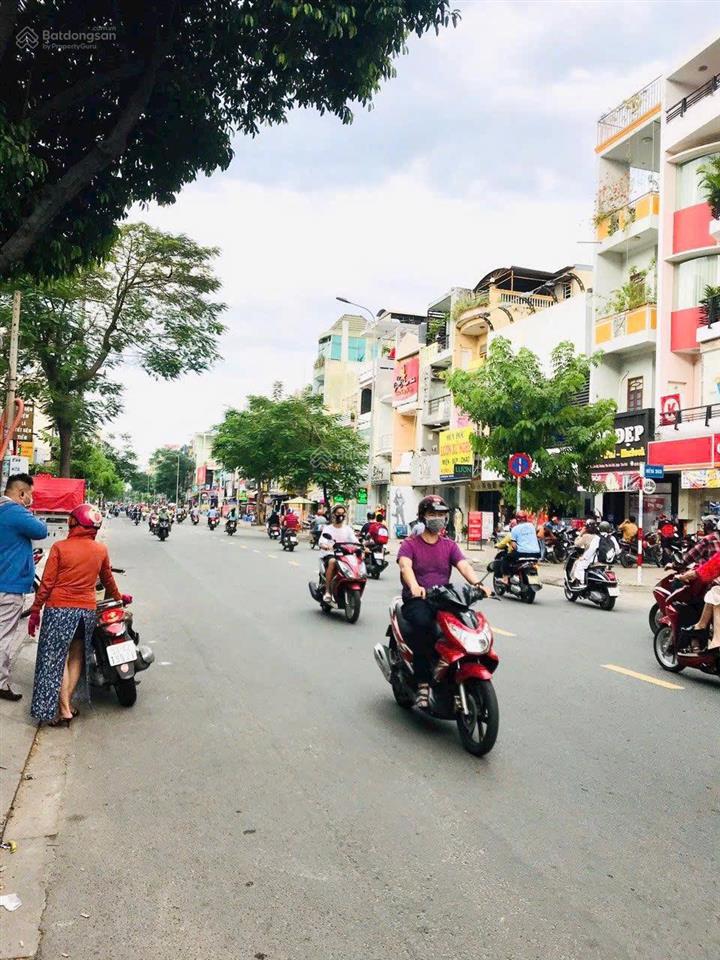 Bán nhà mt tân sơn nhì ( vị trí đẹp nhất đường) 6 x 30m đúc 1 lầu giá 38 tỷ