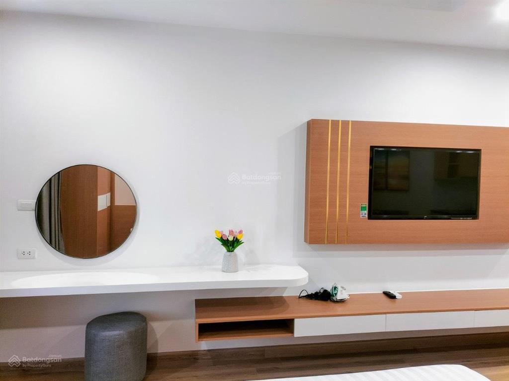 Bán gấp căn hộ đa dạng diện tích view biển đẹp thoáng mát, full nội thất đẹp. pkd 0906 147 ***