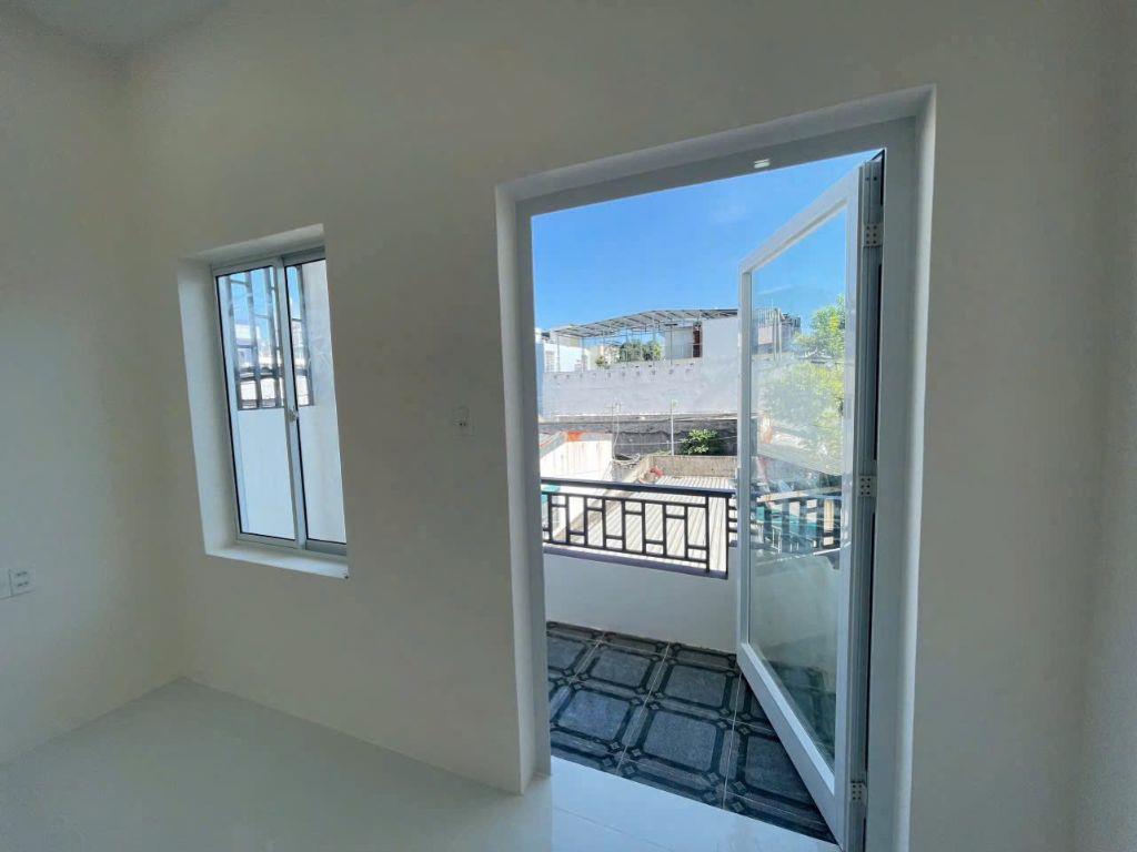 NHÀ ĐẸP PHƯỚC LONG – XÁCH VALI VÀO Ở NGAY – CÁCH BIỂN CHỈ VÀI PHÚT