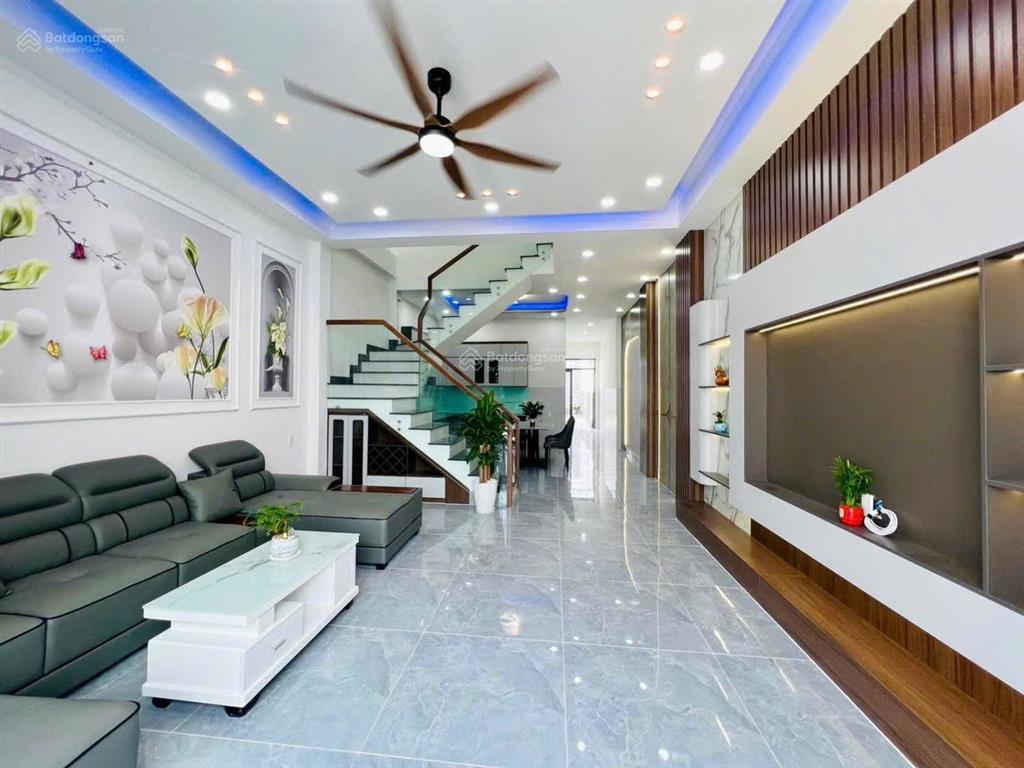 Bán nhà gần kcn hoàng gia, cách tl824 vào 350m | 5x32m có sân sau rộng, shr hỗ trợ bank