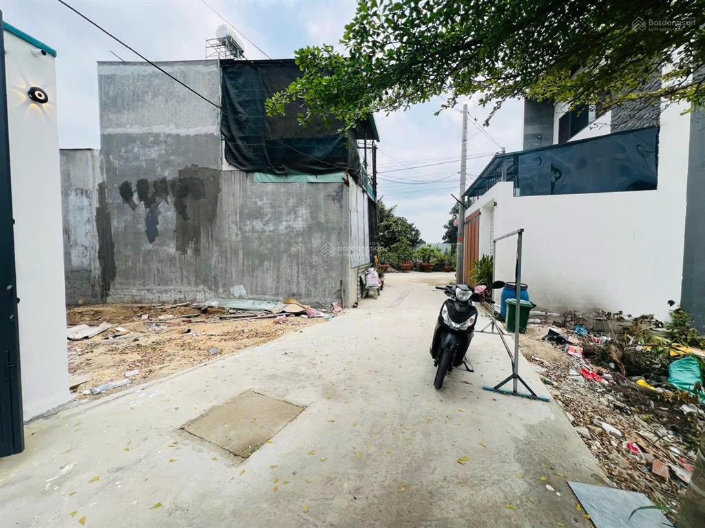 Bán nhà mới xây 3 phòng ngủ đường gò hưu, 1 tỷ 850, sổ hồng riêng