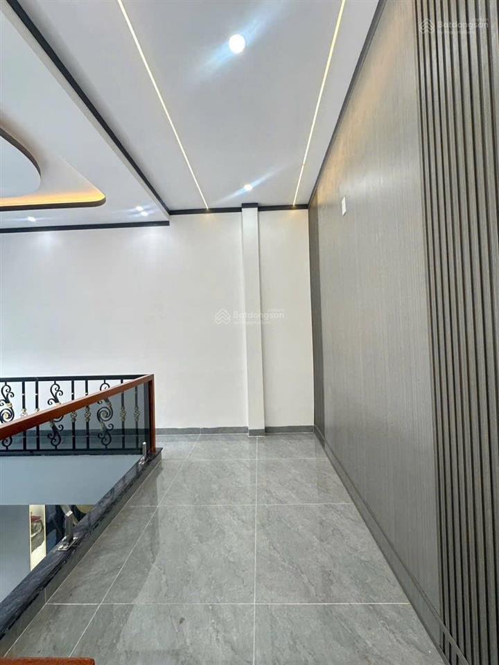 Chủ kẹt tiền hạ 150 triệu bán nhanh nhà mới siêu đẹp gần ngã 3 mỹ hạnh| dt 4.5x23m  0915 852 ***