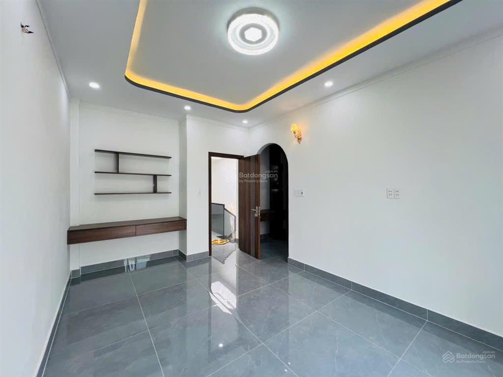 Bán nhà mới xây gần bệnh viện hàn quốc, đường giồng lớn | dt 5x30m, nhà có sân vườn vị trí đẹp
