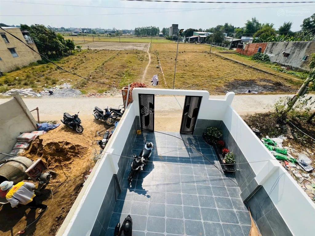 Bán nhà mới xây gần bệnh viện hàn quốc, đường giồng lớn | dt 5x30m, nhà có sân vườn vị trí đẹp