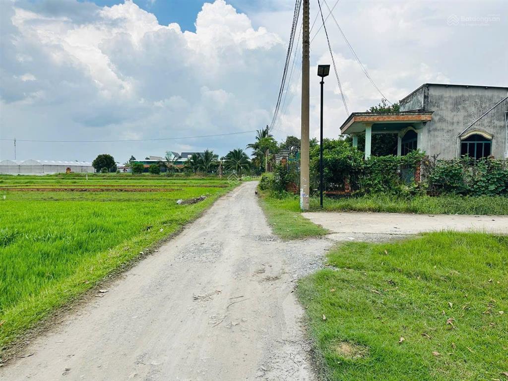 Bán đất thổ vườn 800m2 | dt 20x40m có 200m2 thổ cư | ấp tràm lạc, gần ngã 3 mỹ hạnh