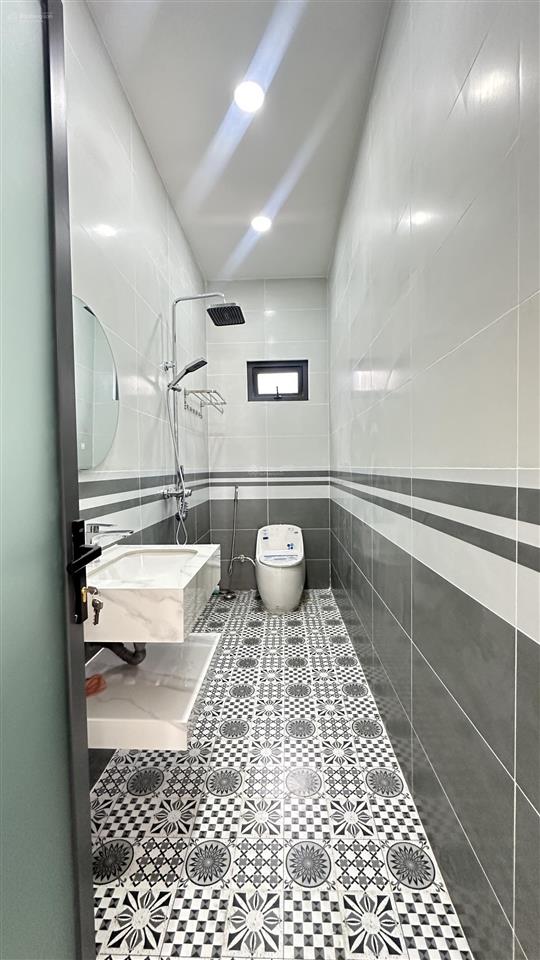 Bán nhà khu dân cư mỹ hạnh hoàng gia, đường số 3, nhà mới vào ở ngay, kinh doanh được tặng nội thất