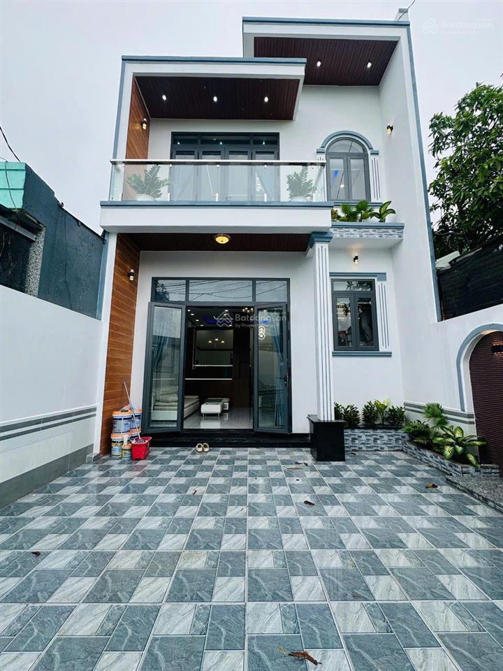Bán nhà lầu, giá ngộp giảm 350tr rồi, 3 phòng ngủ ngang 6x18m | gần ngã 3 mỹ hạnh, 1 sẹc nhựa tl9