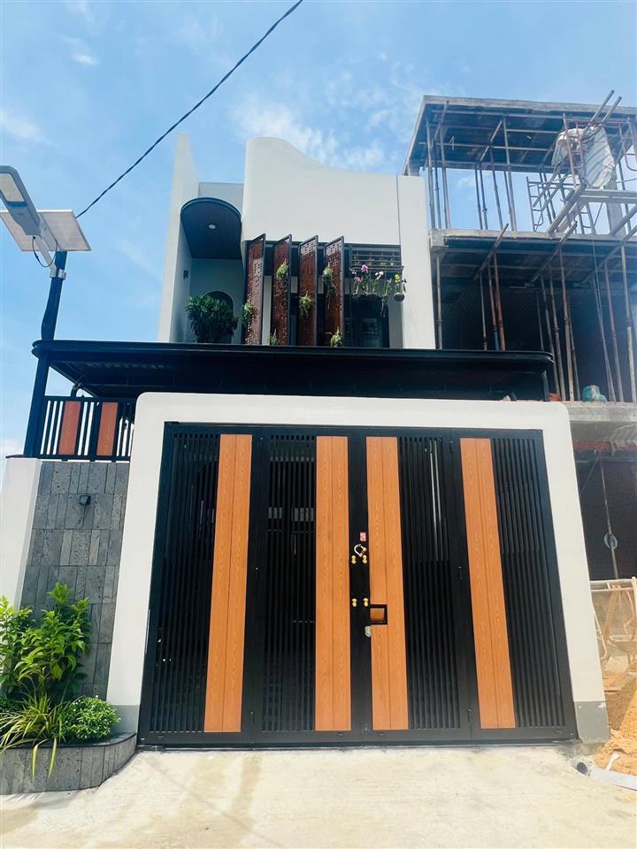 Nhà đẹp vừa xong, vị trí đẹp gần kdc xuyên á, xem ngay kẻo lỡ, dt 5x30m có 4 phòng