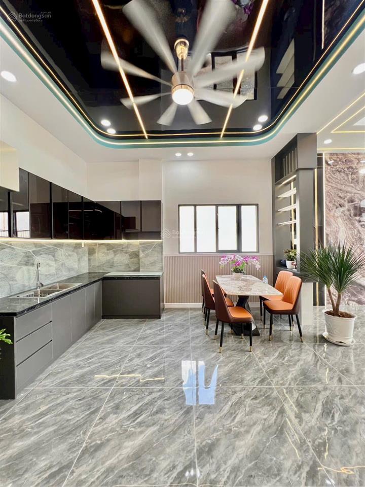 Bán nhà gần chợ đình đúc lửng 3 phòng ngủ siêu đẹp. sổ hồng riêng | dt 5x22m