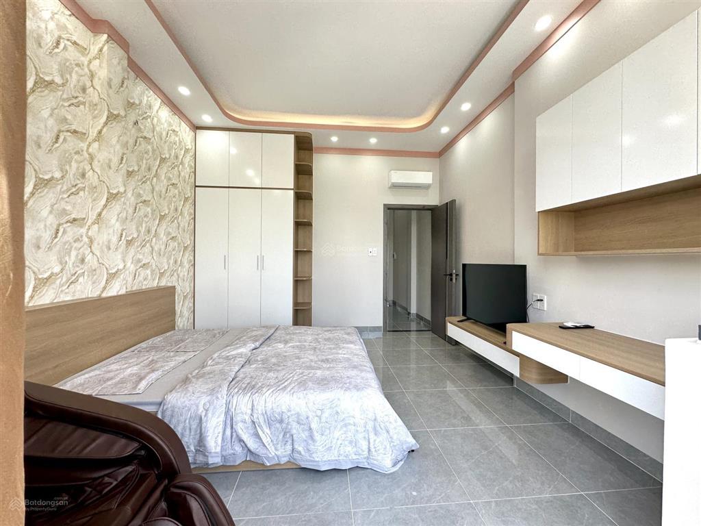 Bán nhà view công viên đường d45 kdc phú sinh, nhà 3 phòng ngủ, dt 4x17m nhà mới, đẹp full nội thất