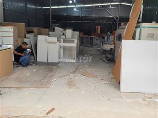 xưởng 220 m2 sản xuất mọi nghành nghề ngay Quận
