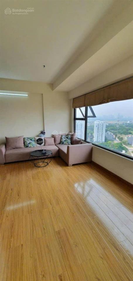 Chính chủ bán gấp căn flora kikyo, 1pn+ 55m2 đầy đủ nội thất, view hồ. giá 3.3 tỷ