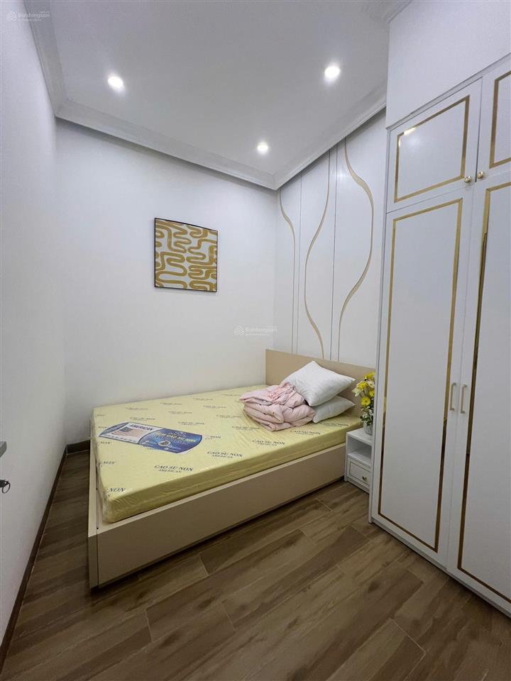 Cho thuê nhà 3 tầng đẹp, 4pn trung tâm thạc gián, thanh khê 23 triệu/th
