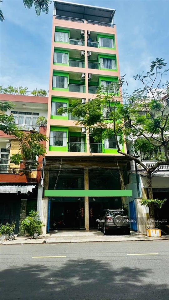 Bán khách sạn 8 tầng, 31 phòng kd, mặt tiền dương hiến quyền, nha trang cách biển 100m  giá 32 tỷ