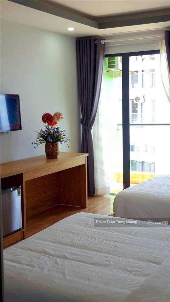 Bán khách sạn 8 tầng, 31 phòng kd, mặt tiền dương hiến quyền, nha trang cách biển 100m  giá 32 tỷ