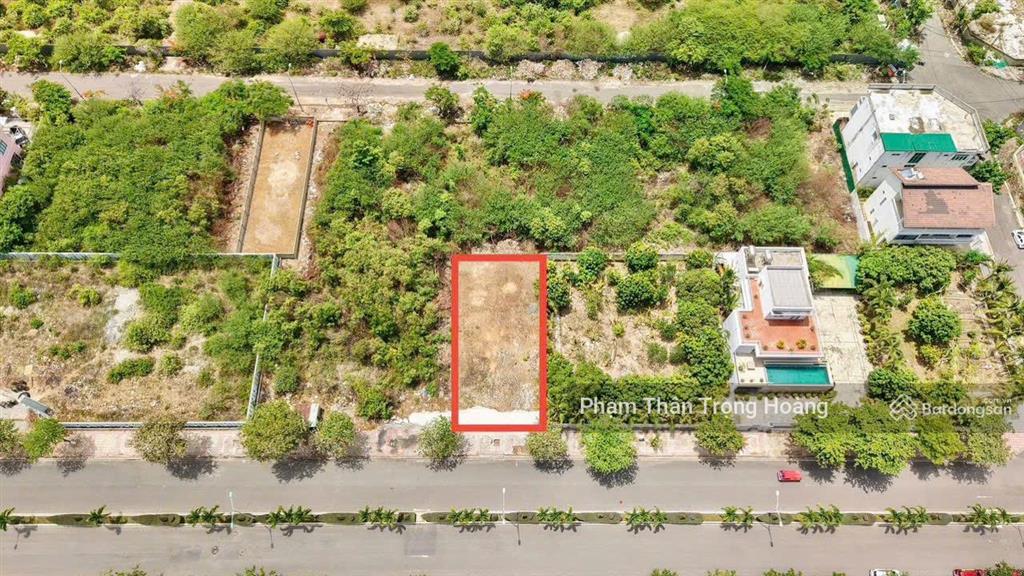 Bán đất biệt thự kđt vĩnh hoà 450,2m2 (rộng 15m) nguyễn cơ thạch ngay bến du thuyền  120trđ/m2