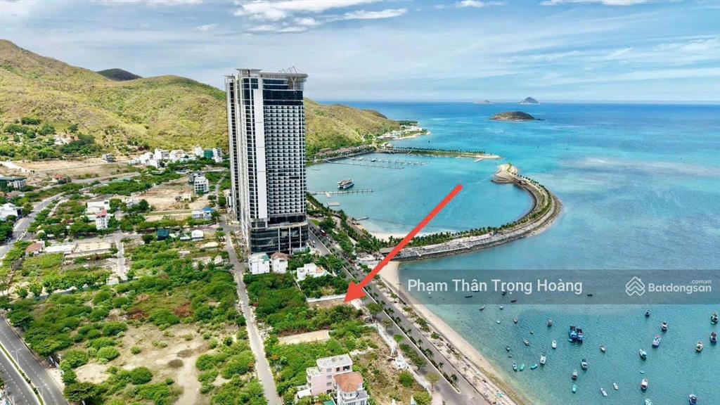 Bán đất biệt thự kđt vĩnh hoà 450,2m2 (rộng 15m) nguyễn cơ thạch ngay bến du thuyền  120trđ/m2