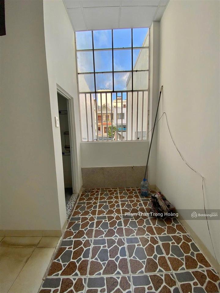 Bán nhà mặt tiền nguyễn khánh toàn  cách biển 500m  2 tầng đẹp chỉ 6,9 tỷ!