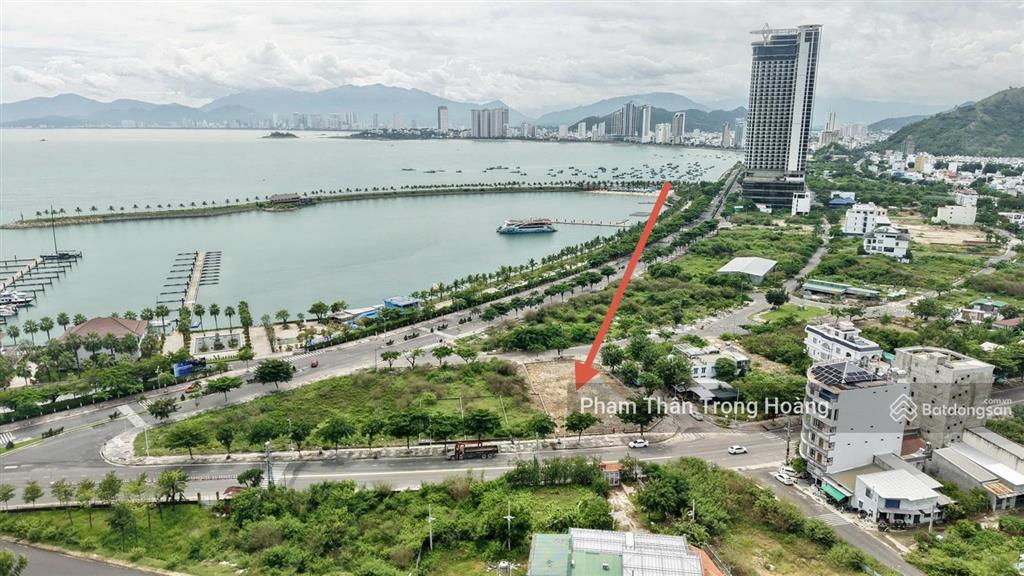 Siêu phẩm duy nhất!bán nhanh lô góc 3 mặt tiền phạm văn đồng ngang27,8m ngay bến du thuyền quốc tế