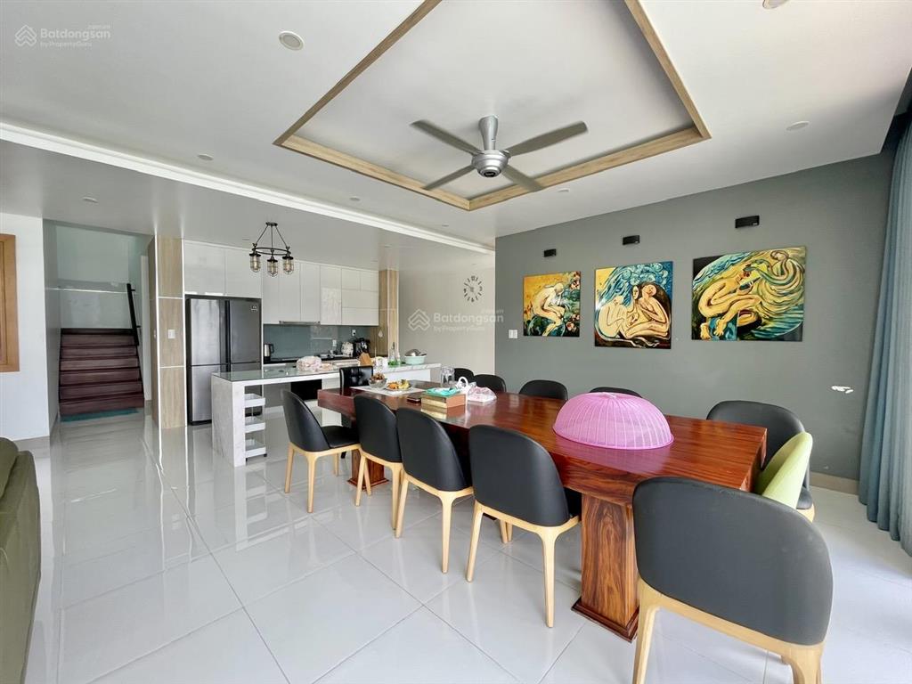 Sốc giá! bán biệt thự 2 mặt tiền có hồ bơi  khu biệt thự biển anh nguyễn 340m2 không có căn thứ 2