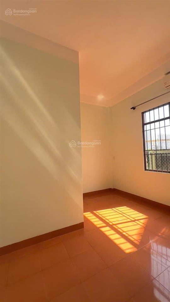 Bán nhà 2 tầng đường 10m, vị trí trung tâm phường bắc nha trang, cách 2/4 chỉ 30m  giá 6,8 tỷ