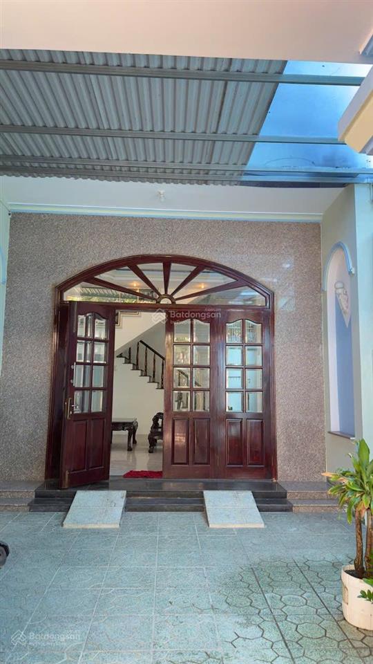 Bán nhà 2 tầng đường 10m, vị trí trung tâm phường bắc nha trang, cách 2/4 chỉ 30m  giá 6,8 tỷ