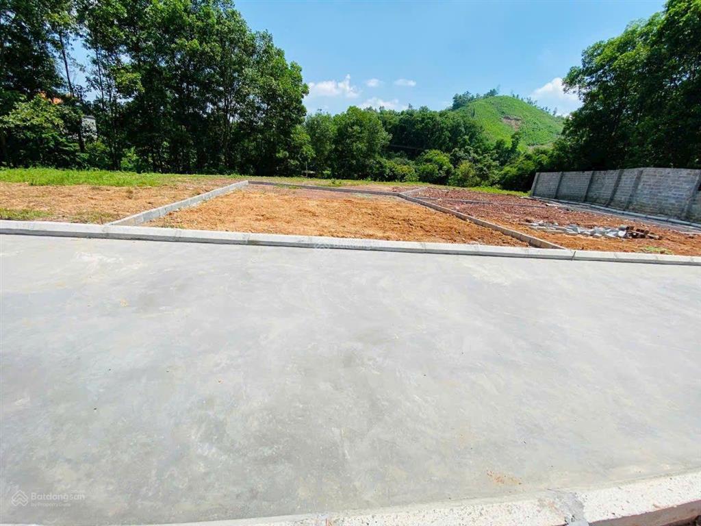 Đất trung tâm kiểu gì có hơn 400tr /92,1m