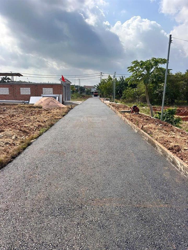 Đất đẹp tại nhánh hùng vương (ql56), ngãi giao, 200m2, 5 x 40 có 60tc, đường ô tô 5m shr